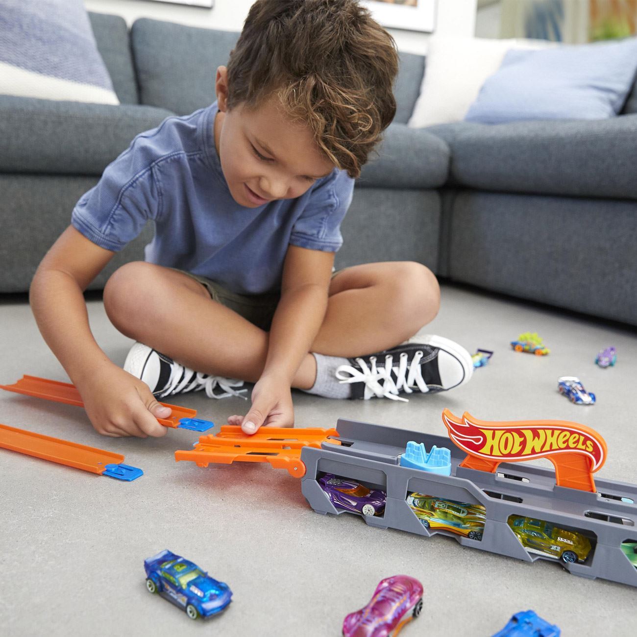 Hot Wheels Camion Rechin - Mattel - poza 2