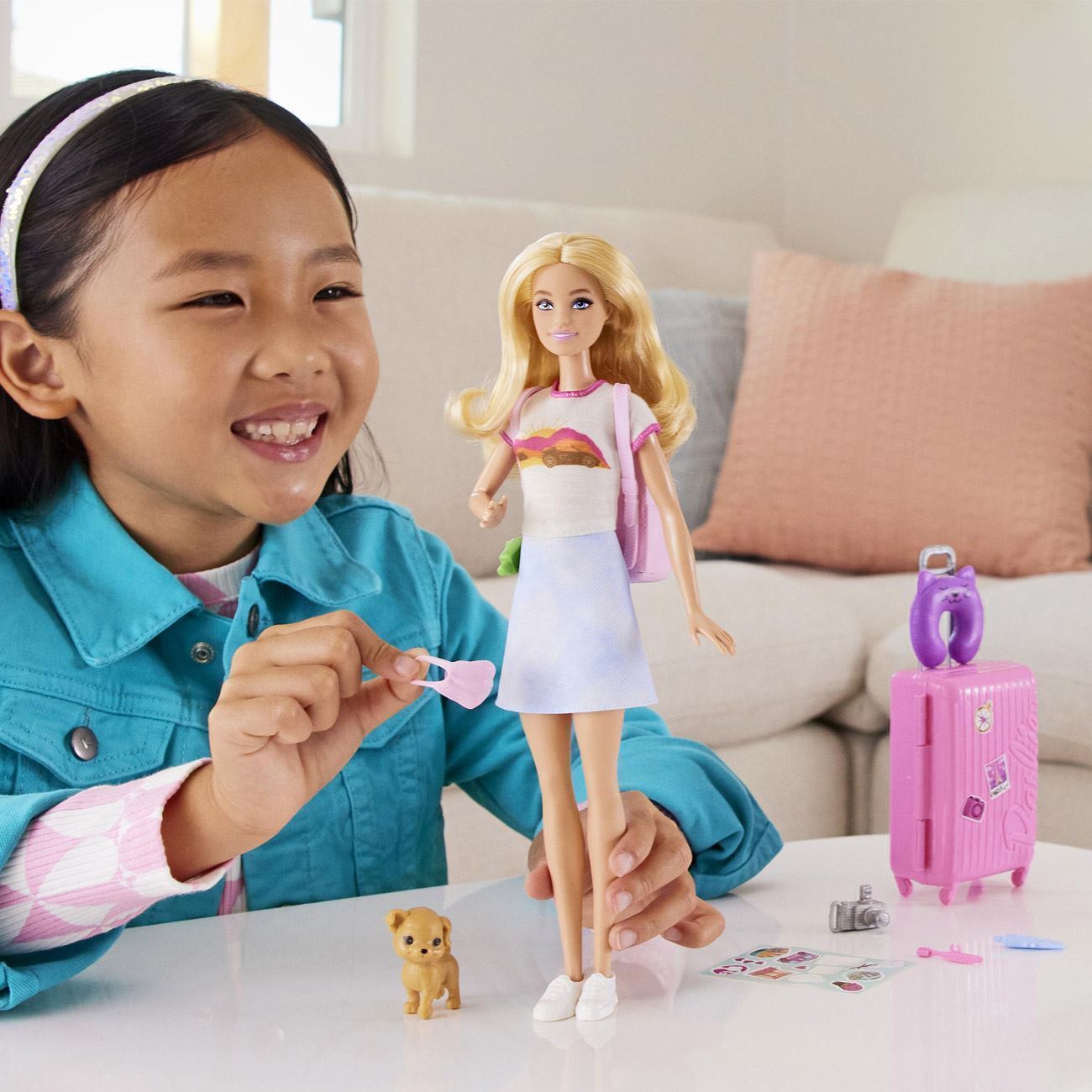 Papusa Barbie Gata de Calatorie - Mattel - poza 3
