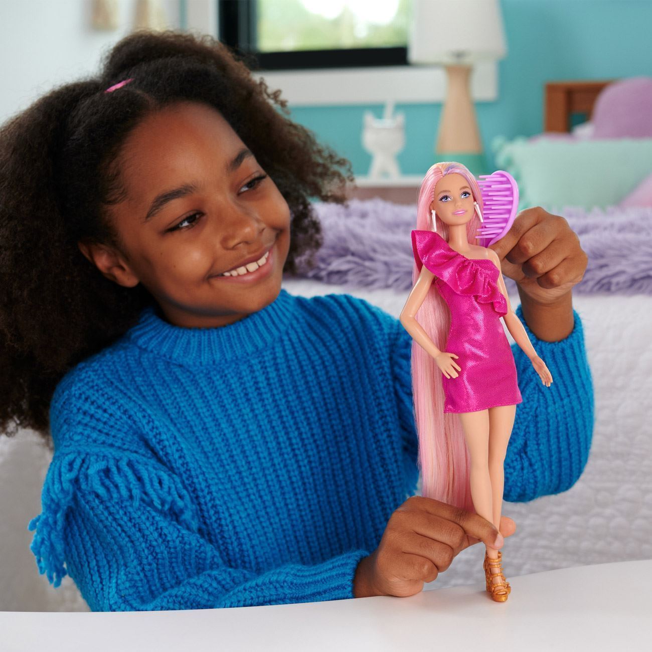 Papusa Barbie cu Par Colorat - Mattel - poza 3