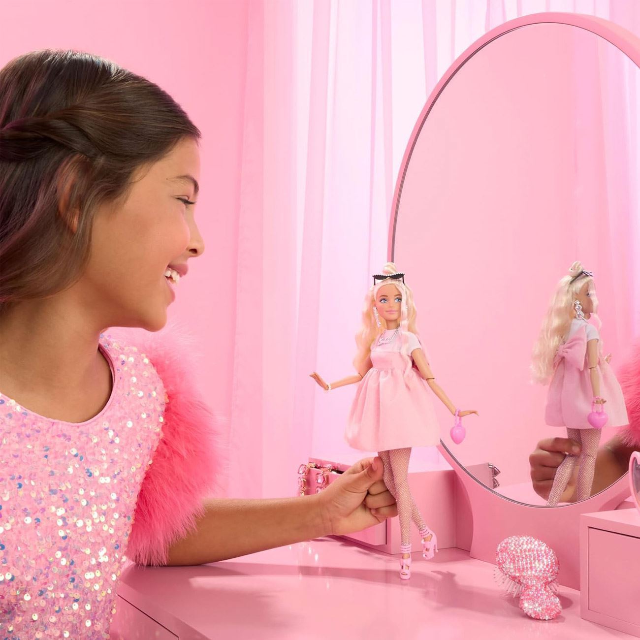 Papusa Barbie Fashionistas Deluxe - Mattel - poza 3