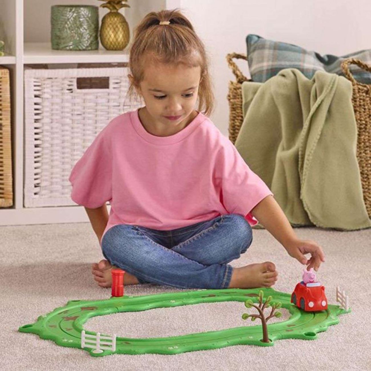 Peppa Pig Whizz Around Set cu Masina - Giochi Preziosi - poza 3