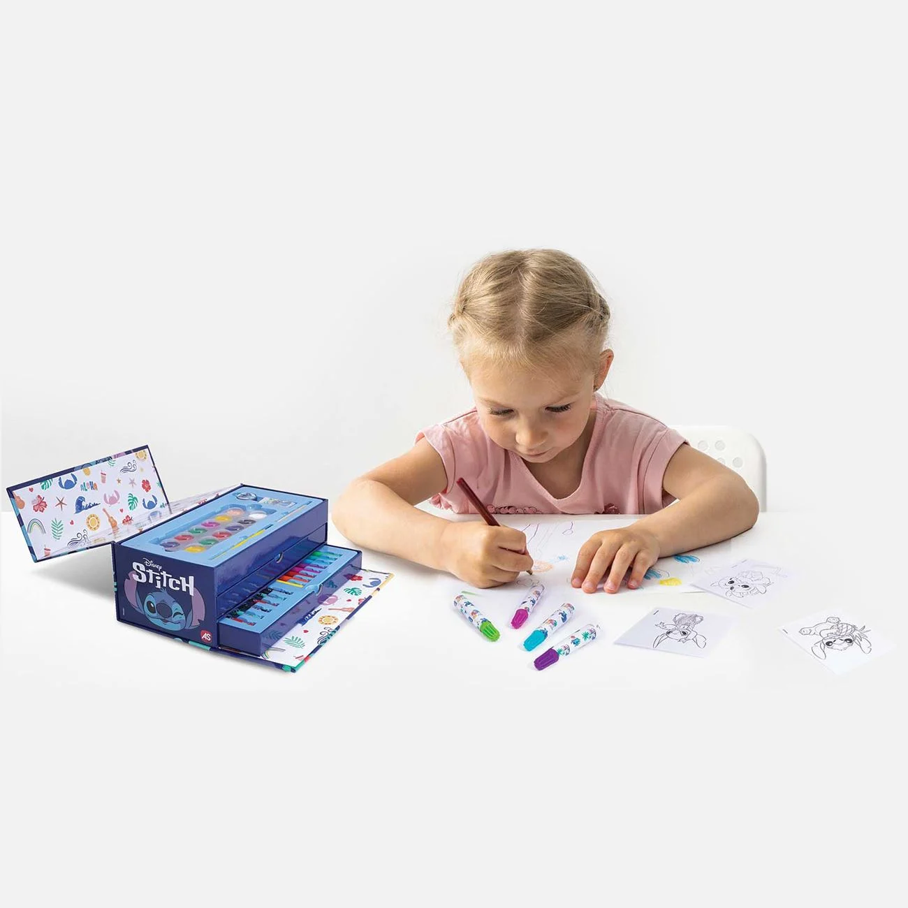 Set de Colorat in Valiza din Carton Disney Stitch - AS - poza 2