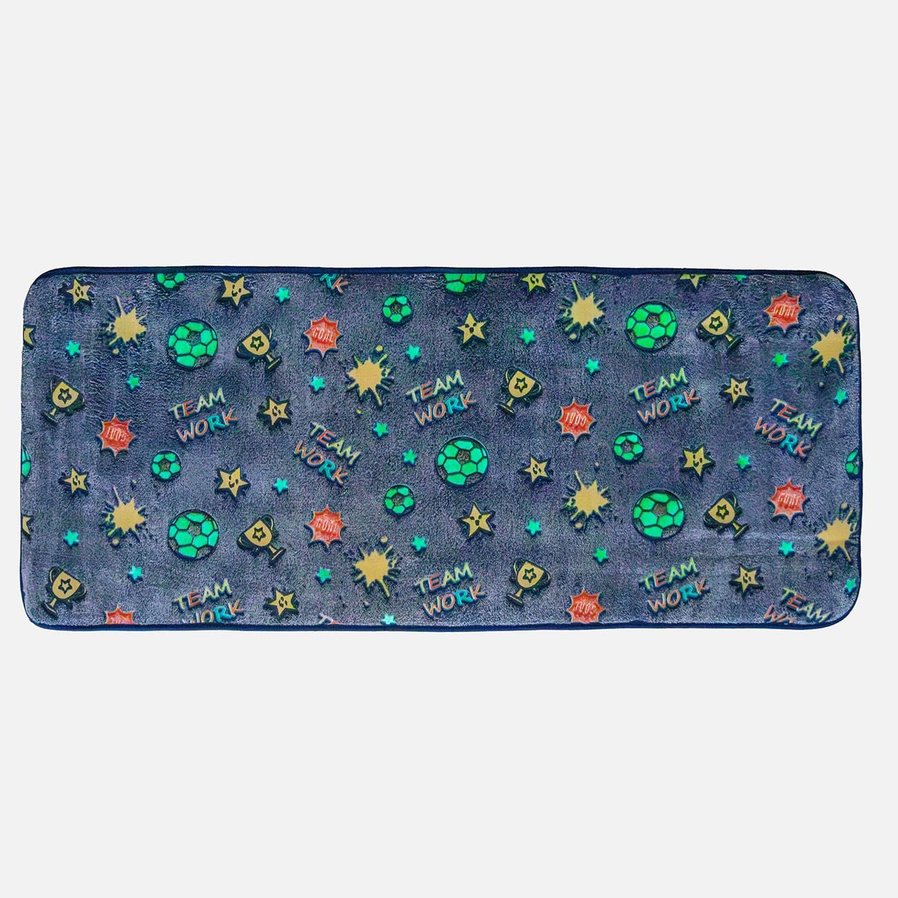 Covoras Decorativ Fosforescent Cupe & Mingi de Fotbal 140x60cm - poza 3