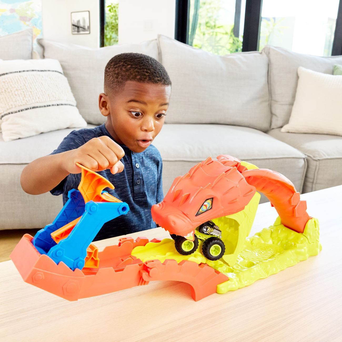Pista Monster Trucks Atac de Sarpe - Mattel - poza 3