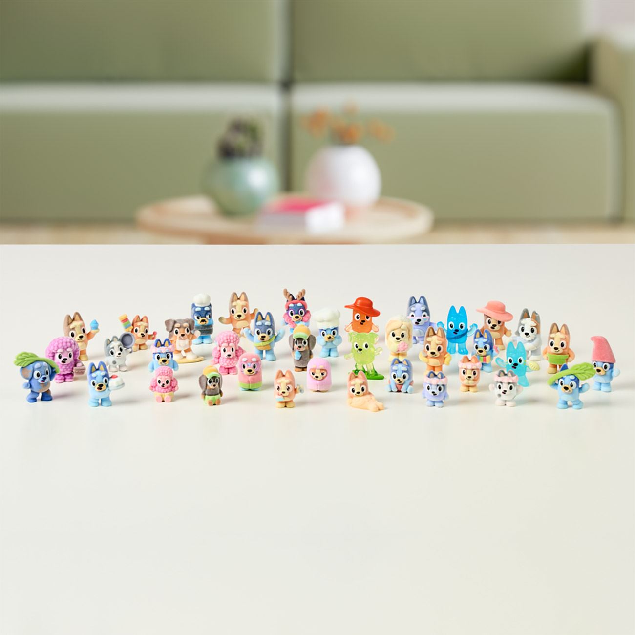 Bluey Figurina Surpriza Fuzzies 4,5cm (Blind Box) - Giochi Preziosi - poza 3